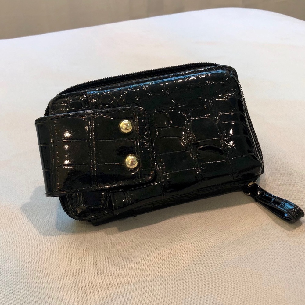 Black wallet